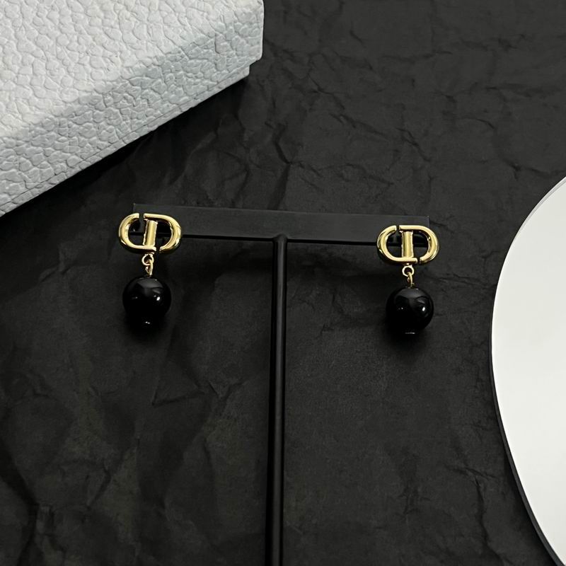 Dior Earring 01lyr10